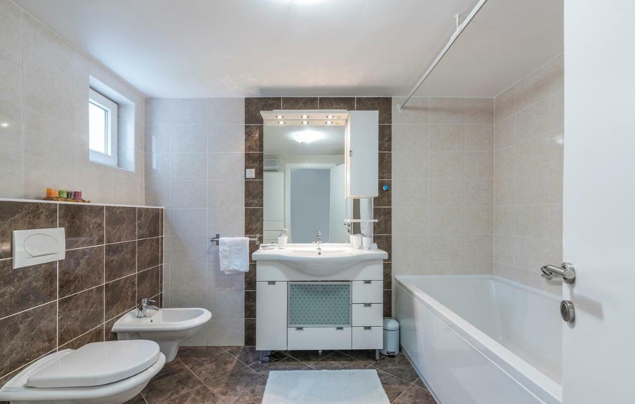 Apartments Saladinka Červar-Porat Extérieur photo