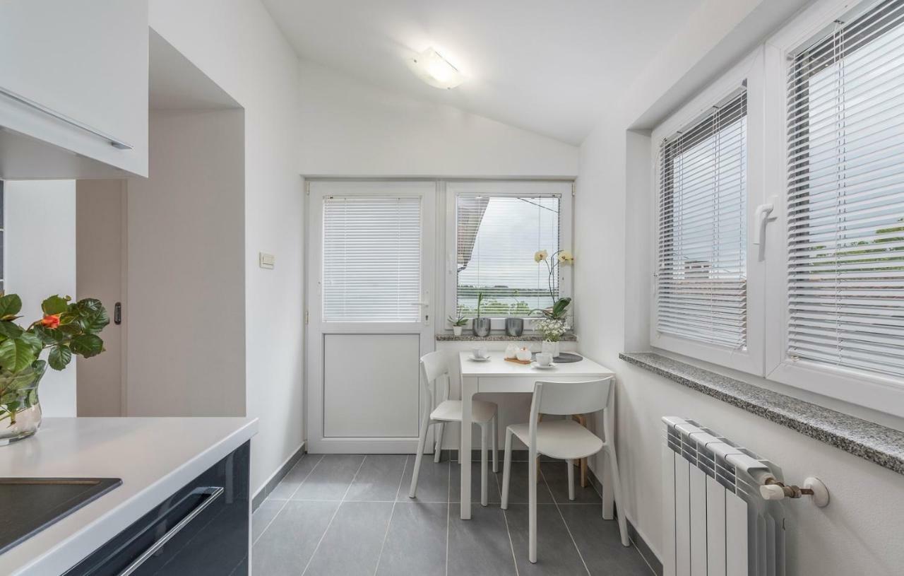 Apartments Saladinka Červar-Porat Extérieur photo